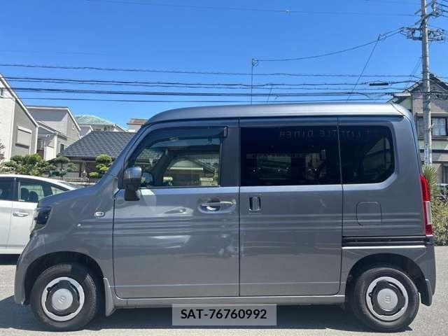 Honda N-VAN 2018-09 7502083-10