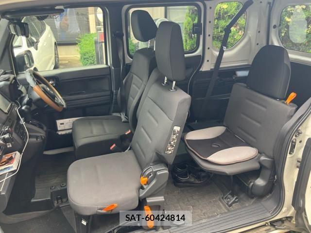 Honda N-VAN 2019-01 7619007-14