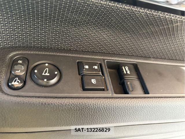 Honda N-VAN 2019-07 7787947-14