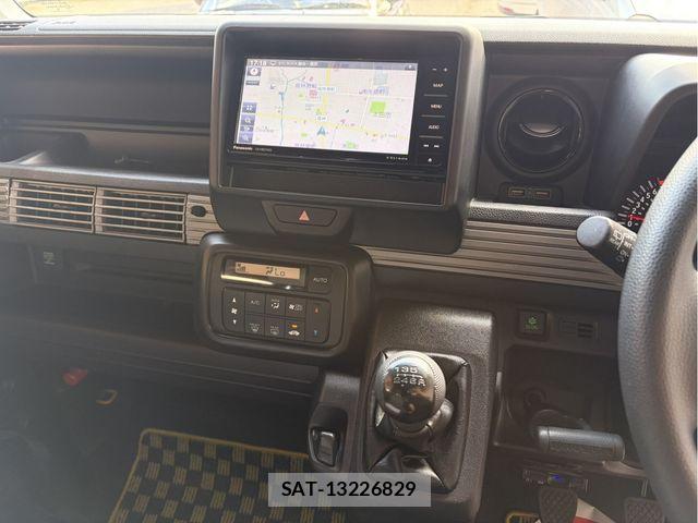 Honda N-VAN 2019-07 7787947-15