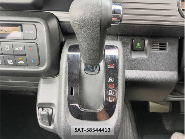 Honda N-VAN 2022-08 7787949-9