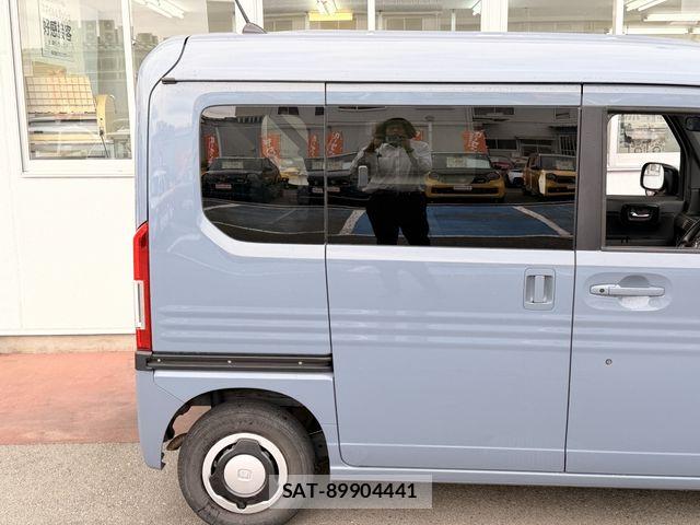 Honda N-VAN 2024-01 7963159-4