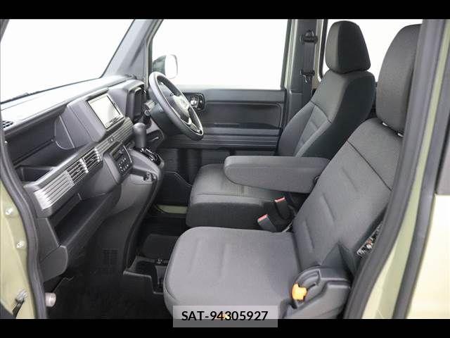 Honda N-VAN 2020-11 7980453-11