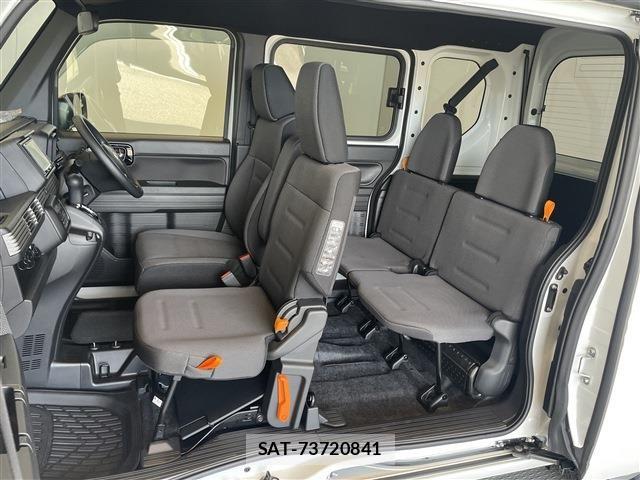 Honda N-VAN 2022-03 7980449-28