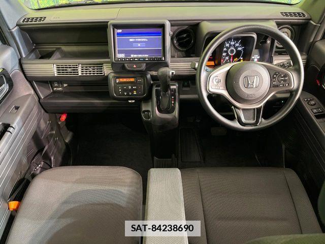 Honda N-VAN 2022-10 7980451-1