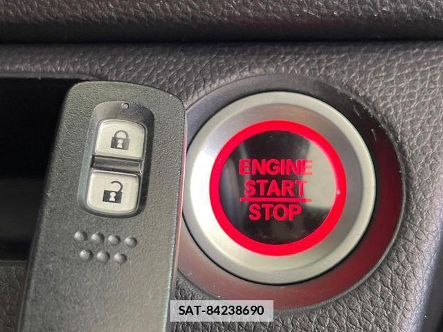 Honda N-VAN 2022-10 7980451-5
