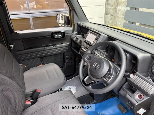 Honda N-VAN 2018-12 8037430-12