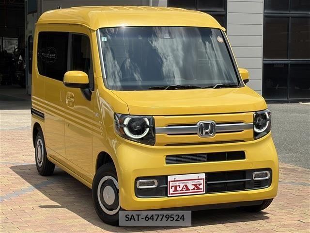 Honda N-VAN 2018-12 8037430-1
