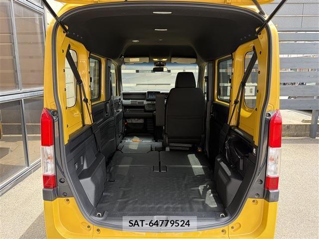 Honda N-VAN 2018-12 8037430-19