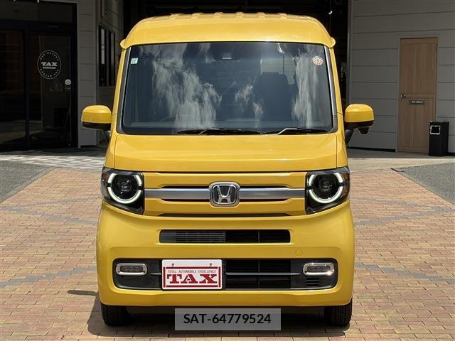 Honda N-VAN 2018-12 8037430-2
