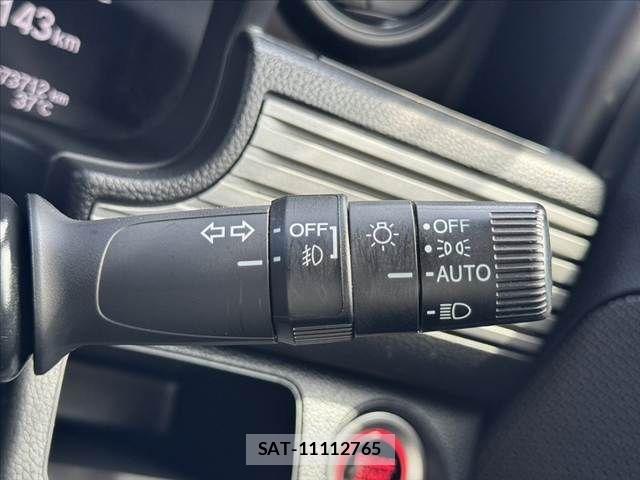 Honda N-VAN 2021-03 8037433-26