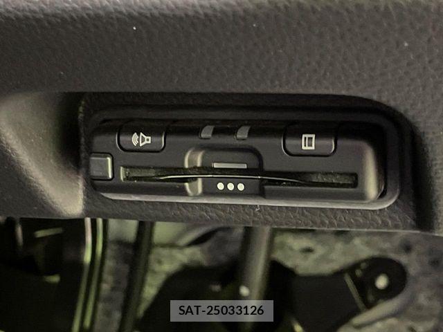 Honda N-VAN 2023-07 8037432-6