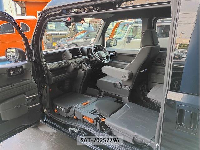 Honda N-VAN 2023-12 8075023-25