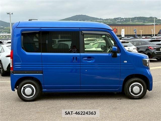 Honda N-VAN 2019-10 8101036-9