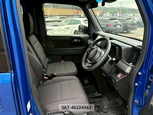 Honda N-VAN 2019-10 8101036-12
