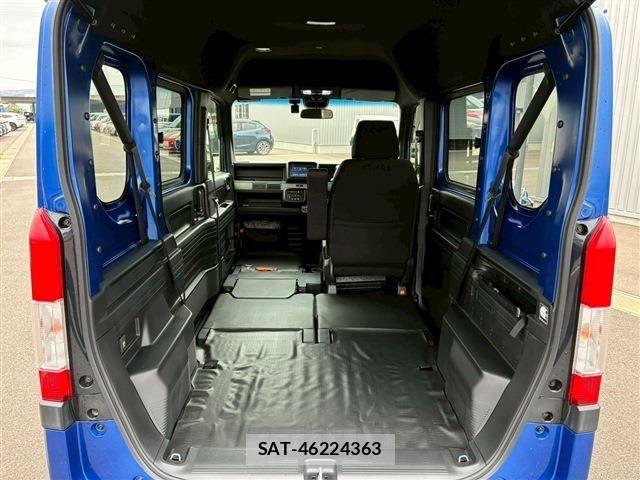 Honda N-VAN 2019-10 8101036-18