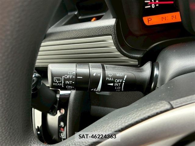 Honda N-VAN 2019-10 8101036-22