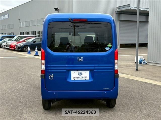 Honda N-VAN 2019-10 8101036-6