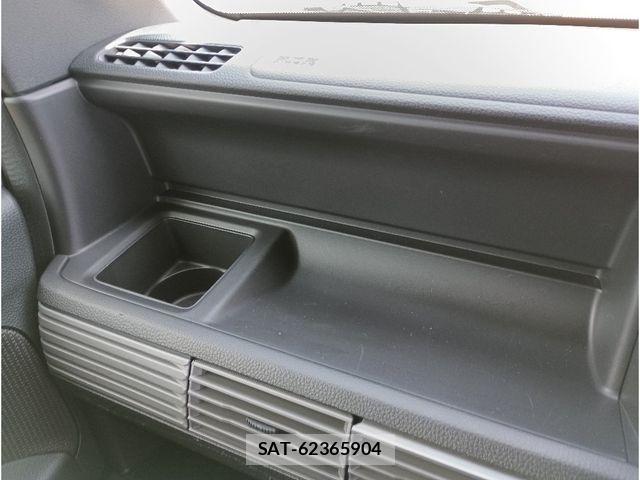 Honda N-VAN 2023-08 8101028-14