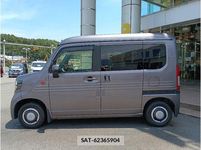 Honda N-VAN 2023-08 8101028-3
