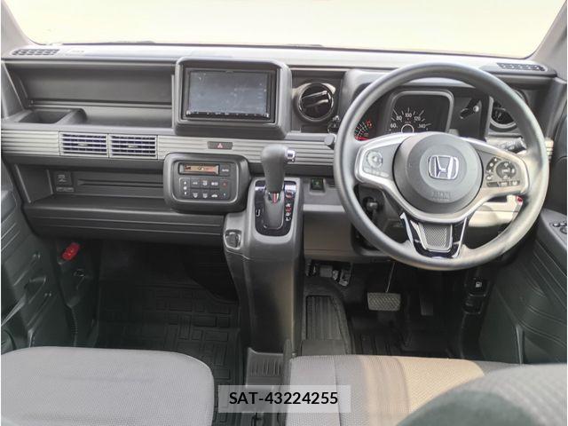 Honda N-VAN 2022-09 8101035-1