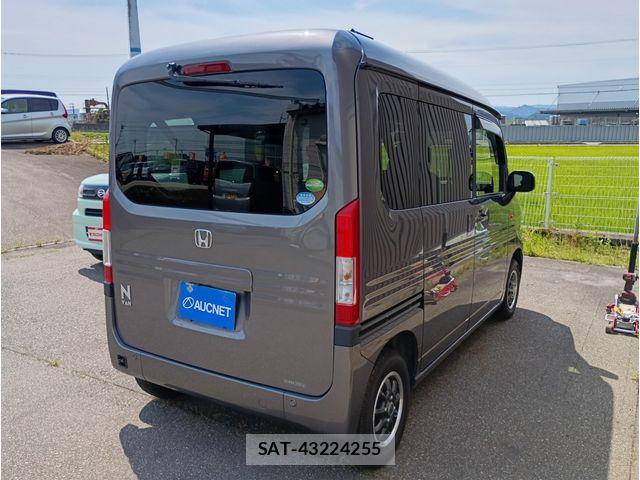 Honda N-VAN 2022-09 8101035-2