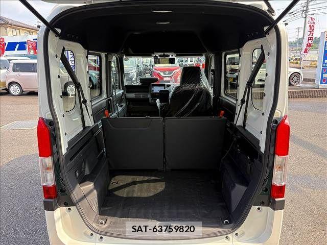 Honda N-VAN 2024-03 8146378-8