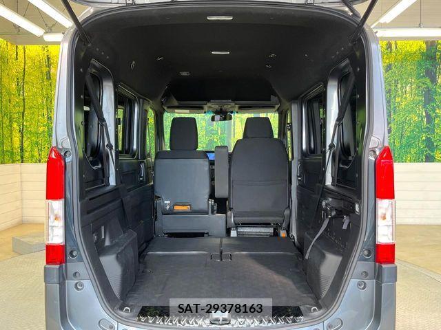 Honda N-VAN 2019-02 8158954-9