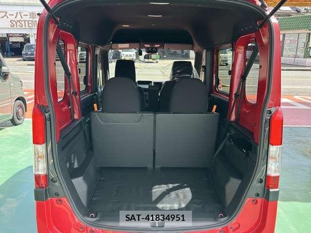 Honda N-VAN 2023-01 8209382-10