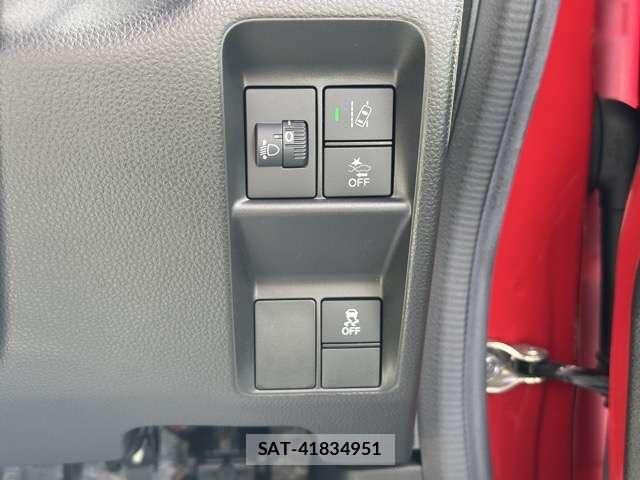 Honda N-VAN 2023-01 8209382-16