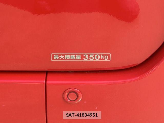 Honda N-VAN 2023-01 8209382-8