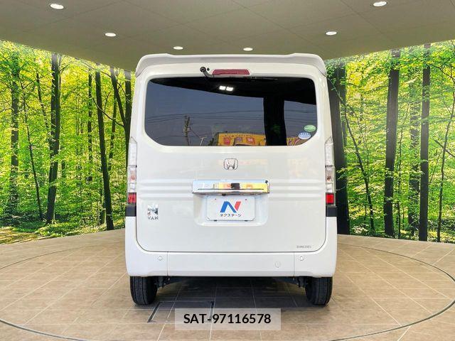 Honda N-VAN 2019-11 8209385-14