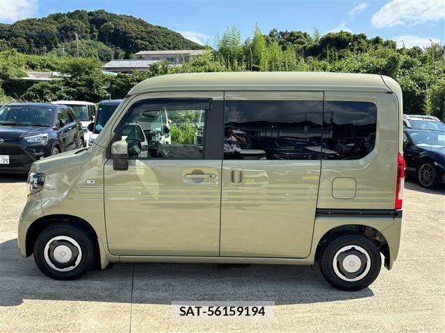 Honda N-VAN 2020-09 8209383-12