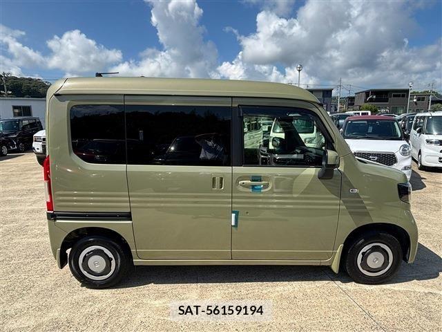 Honda N-VAN 2020-09 8209383-16
