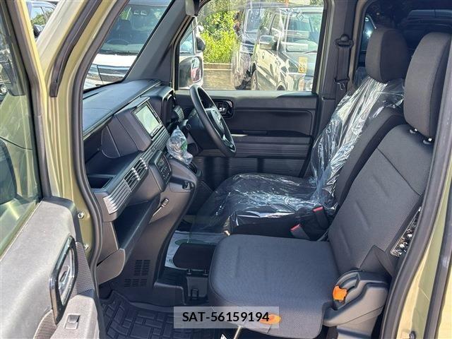 Honda N-VAN 2020-09 8209383-4