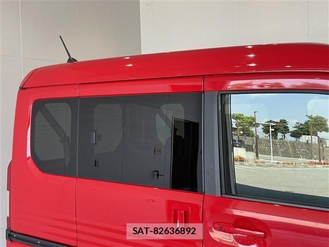 Honda N-VAN 2023-07 8337279-12