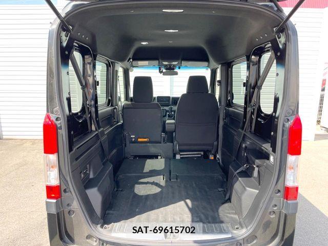 Honda N-VAN 2019-02 8337280-9