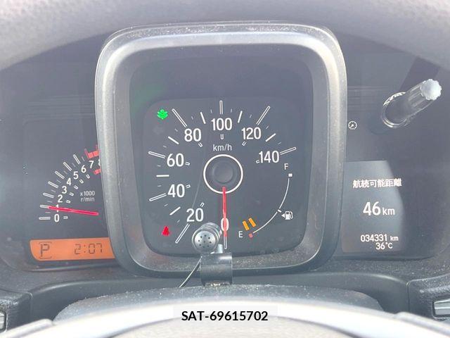 Honda N-VAN 2019-02 8337280-11