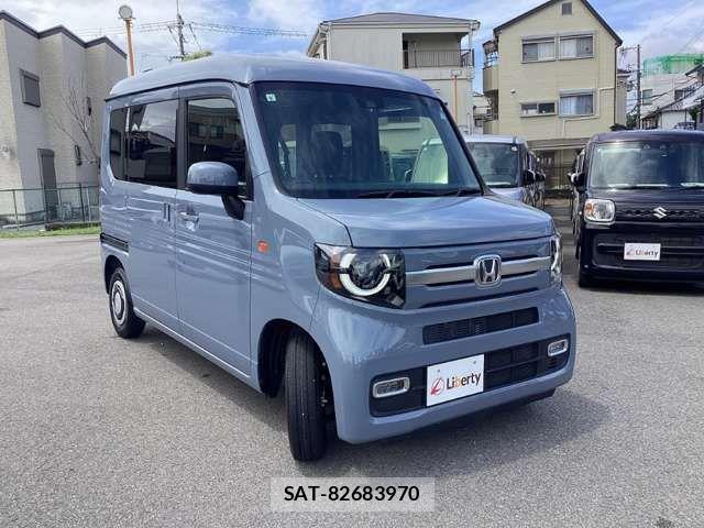 Honda N-VAN 2022-09 8367941-8
