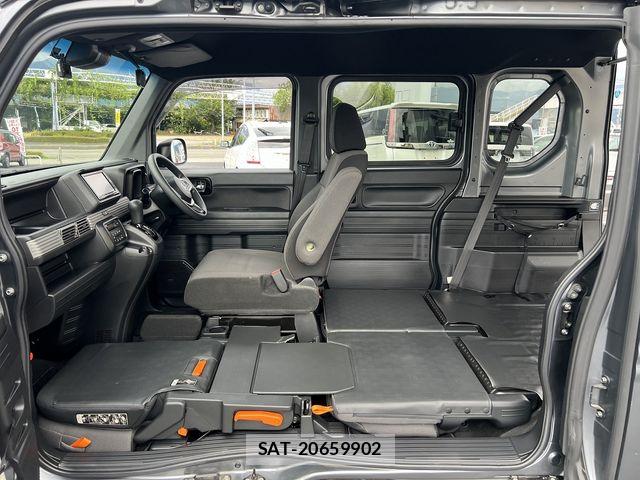 Honda N-VAN 2019-09 8367947-22