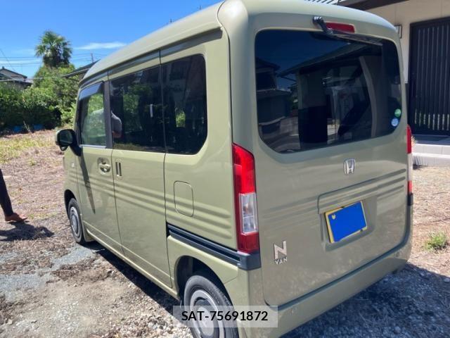 Honda N-VAN 2018-11 8367946-6