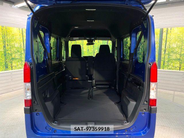 Honda N-VAN 2023-11 8367940-9