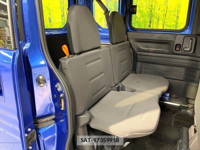 Honda N-VAN 2023-11 8367940-8