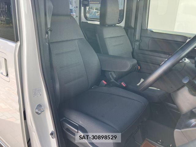 Honda N-VAN 2024-02 8367943-9