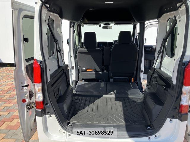 Honda N-VAN 2024-02 8367943-12