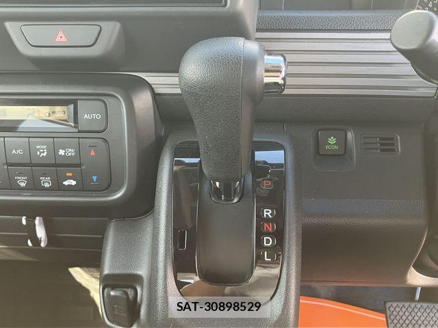 Honda N-VAN 2024-02 8367943-21