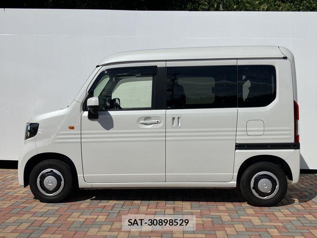 Honda N-VAN 2024-02 8367943-6