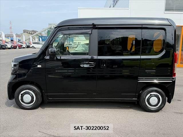 Honda N-VAN 2020-01 8372003-11
