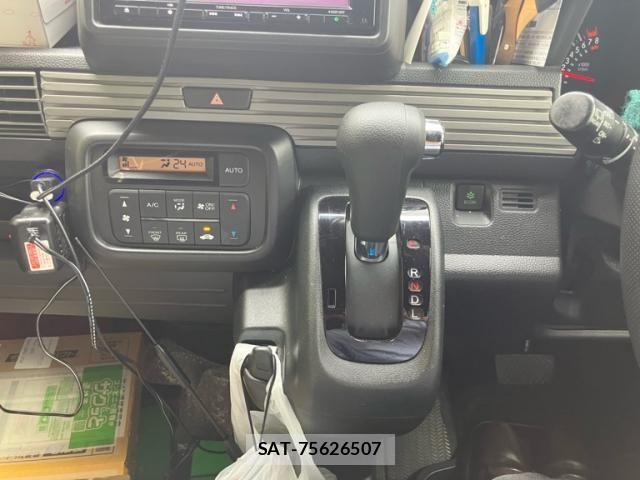 Honda N-VAN 2021-07 8414171-11