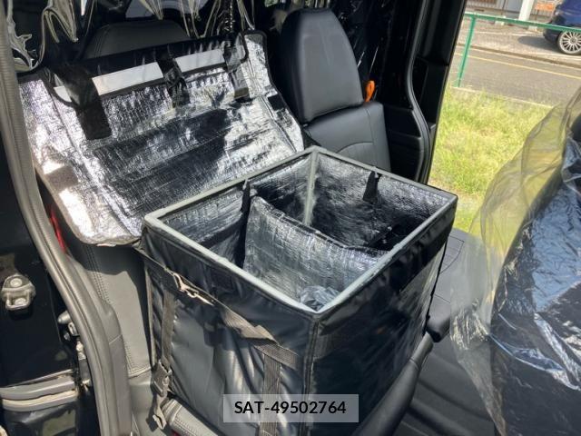 Honda N-VAN 2019-01 8485888-10